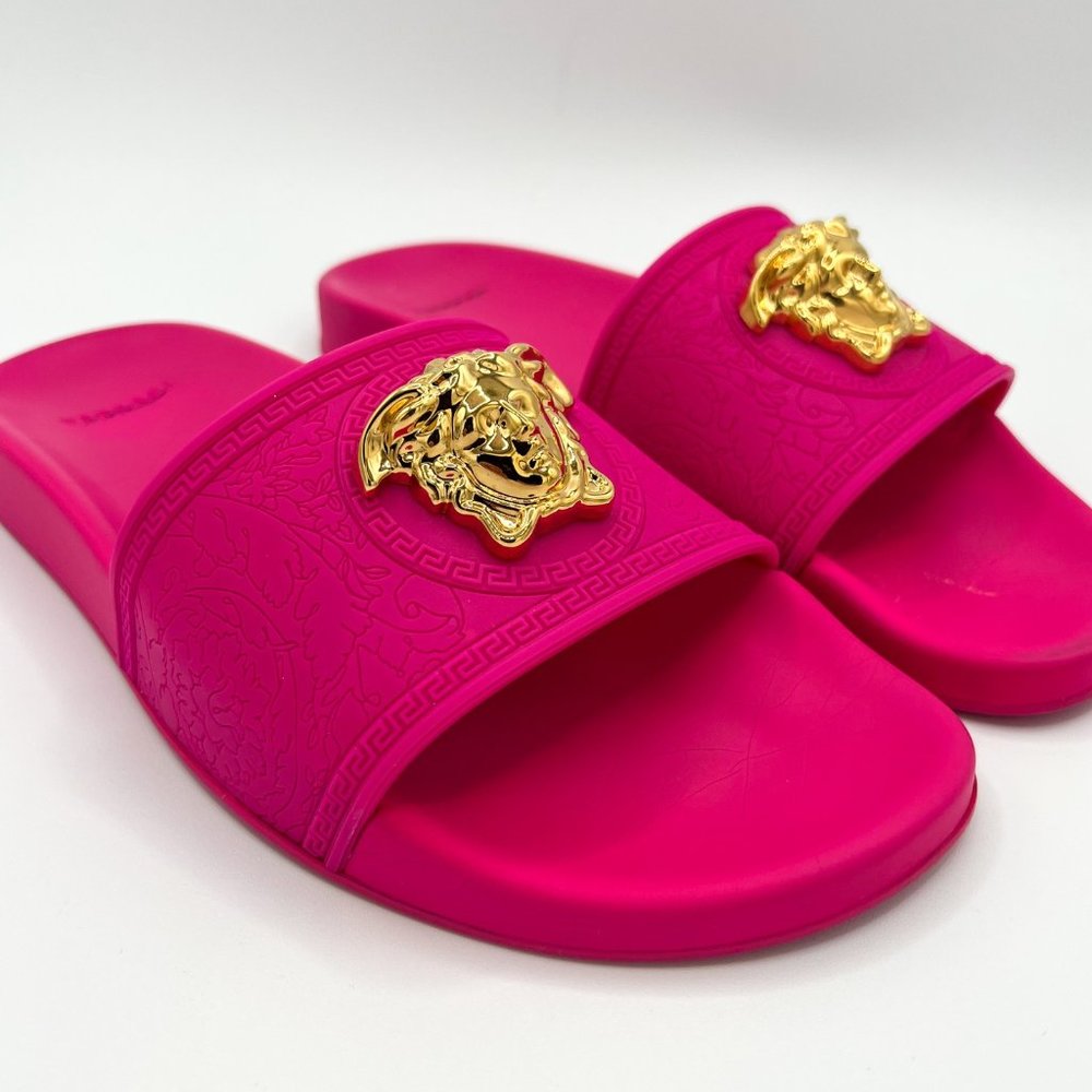 Women's Versace Barocco Palazzo Medusa Head Fuchsia Color Slides